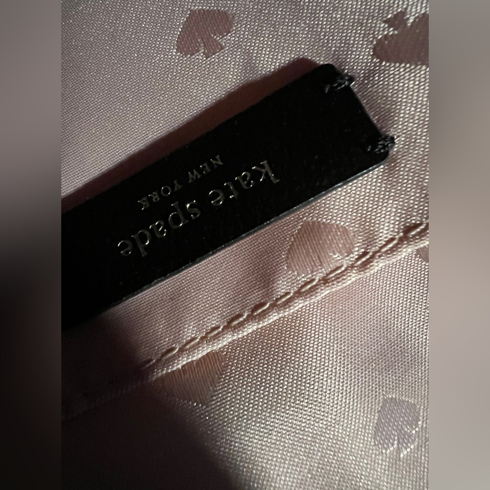 Kate Spade Crossbody - Picture 3 of 9